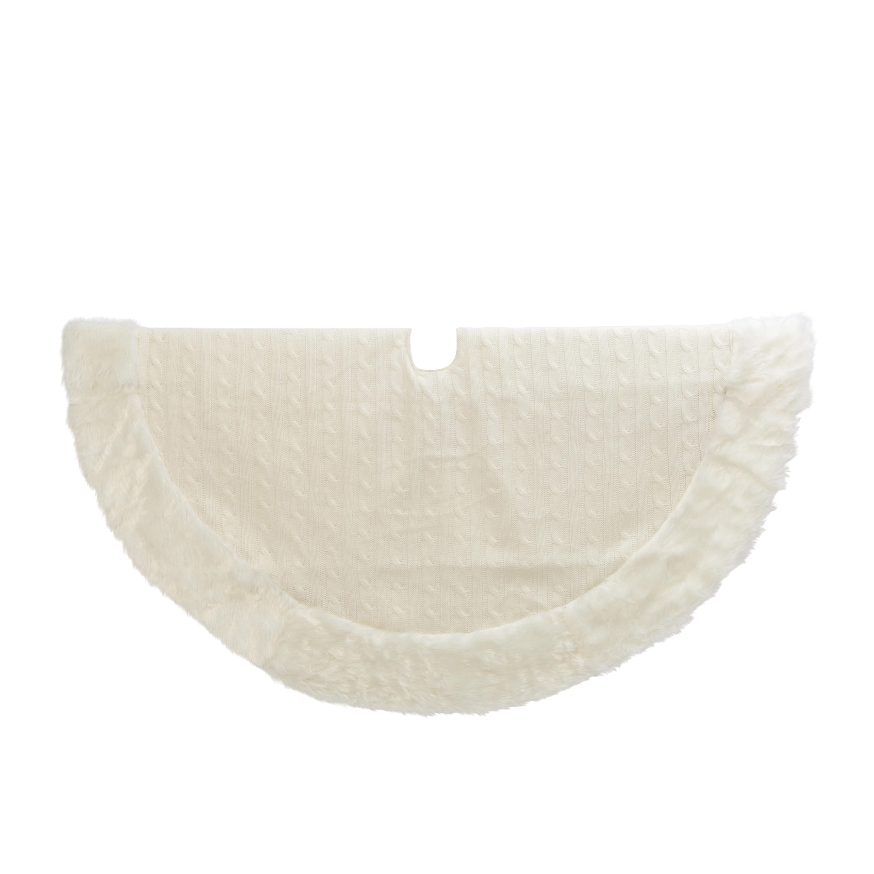 white cable knit tree skirt