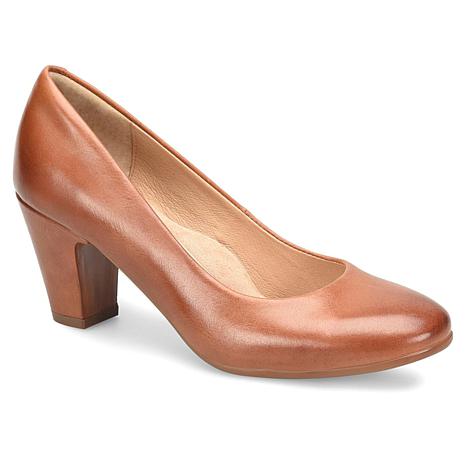 Signature Pump - Women - Shoes