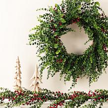 28" Dripping Eucalyptus Christmas Greenery Wreath