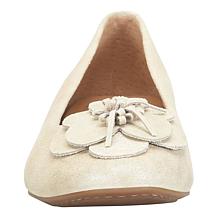 "As Is" Born® Petula Suede Flower Flat
