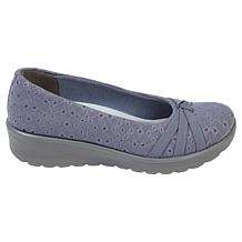 "As Is" Bzees Gem2 Washable Eyelet Casual Flat