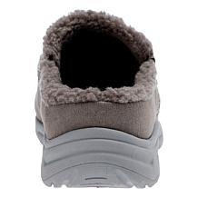 "As Is" easy spirit Bynne Faux Fur Clog