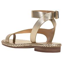 "As Is" Vince Camuto Libahs Flat Casual Sandal