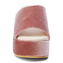 Beach by Matisse Terry Heel