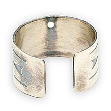 Chaco Canyon All Silver Arrowhead Ear Cuff