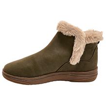 Clarks Cloudsteppers Breeze Fur Ankle Boot