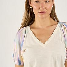 DG2 by
Diane Gilman Mixed Media Puff Sleeve V-neck Top
