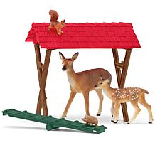 Farm World Feeding the Forest Animals Playset