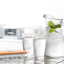 Hastings Home Ice Cube Trays with Lids Set of 2