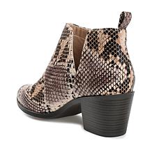Journee Collection Womens Lola Bootie