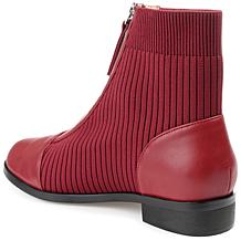 Journee Collection Women's Tru Comfort Foam Bexlie Bootie