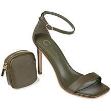 Journee Collection Women's Tru Comfort Foam Everton Pump
