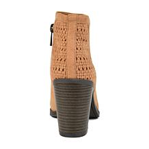 Journee Collection Womens Tru Comfort Foam Jessica Bootie