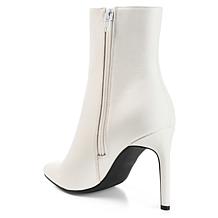 Journee Collection Womens Tru Comfort Foam Silvy Bootie
