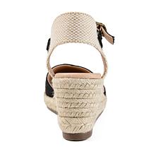 Journee Collection Womens Tru Comfort Foam Wide Width Ashlyn Wedge