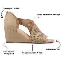 Journee Collection Women's Tru Comfort Foam Wide Width Aretha Wedge