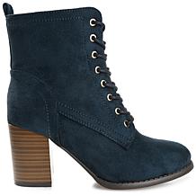 Journee Collection Women's Wide Width Baylor Bootie