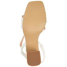 Journee Collection Women's Wide Width Lirryc Pump