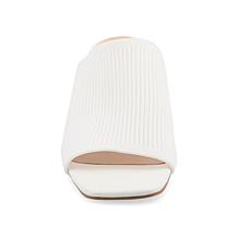 Journee Collection Women's Wide Width Lorenna Mule
