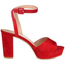 Journee Collection Women's Wide Width Nairri Pump
