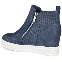 Journee Collection Women's Wide Width Pennelope Sneaker Wedge