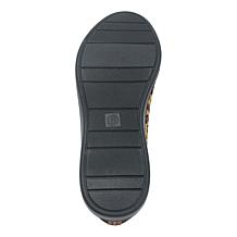 LifeStride with Bzees Technology Award Knit Machine Washable Flats