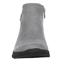 LifeStride with Bzees Technology Quilited Ankle Boots - Gaze