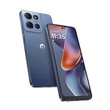 Moto G 64GB Tracfone w/1500 Talk/Text/Data 1 Year Plan w/Accessories