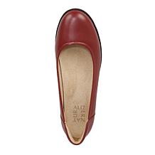 Naturalizer Flexy Round Toe Ballet Flat