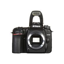 Nikon D7500 DSLR Camera (Body Only) Bundle