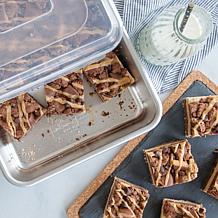 Nordic Ware 9 x 13 Rectangular Cake Pan with Lid