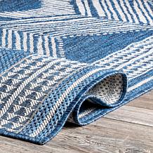 nuLOOM 3' 6" x 5' Ranya Tribal Indoor/Outdoor Area Rug