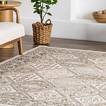 nuLOOM Becca 6' 7" x 9' Traditional Tiled Area Rug