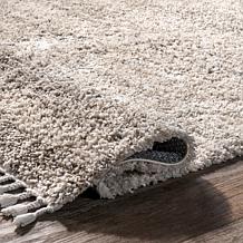nuLOOM Brooke 4' x 6' Shag Tasseled Area Rug