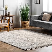 nuLOOM Brooke 4' x 6' Shag Tasseled Area Rug