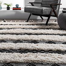 nuLOOM Handmade 4' x 6' Striped Delia Shag Area Rug 