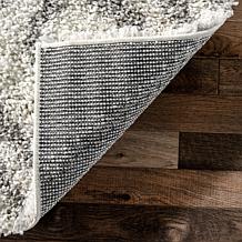 nuLOOM Iola Geometric Shag 5' 3" x 7' 6" Area Rug 