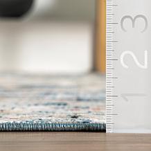 nuLOOM Josephine 4' x 6' Winged Cartouche Area Rug