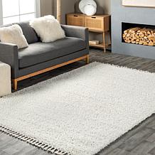 nuLOOM Neva Modern Tasseled Shag 5' 3" x 7' 7" Area Rug