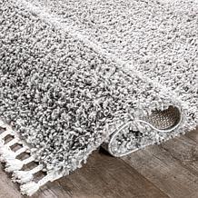 nuLOOM Neva Modern Tasseled Shag 6' 7" x 9' Area Rug