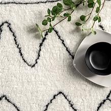 nuLOOM Rae Abstract Stripes Machine Washable Shag 5' x 8' Area Rug