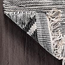 nuLOOM Savannah Moroccan Tasseled Wool Area Rug - 5' x 8' Black