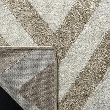 Safavieh Amherst Rosie 2-1/4' x 9' Rug