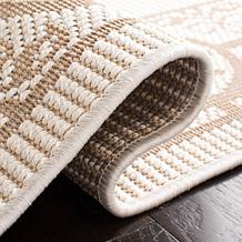 Safavieh Bermuda Cassia 6'-7" x 6'-7" Round Rug