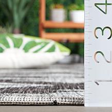 Safavieh Courtyard Freya 6'-7" x 6'-7" Square Rug