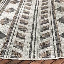 Safavieh Courtyard Theodore 6'-7" X 6'-7" Round Rug