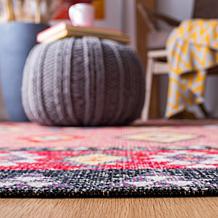 Safavieh Montage Nome 5'-1" X 7'-6" Rug