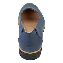 SOUL Naturalizer Idea Slip-On Ballet Flat
