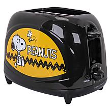 Uncanny Brands Peanuts Snoopy Two-Slice Toaster
