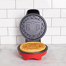 Uncanny Brands Pokémon Squirtle Waffle Maker